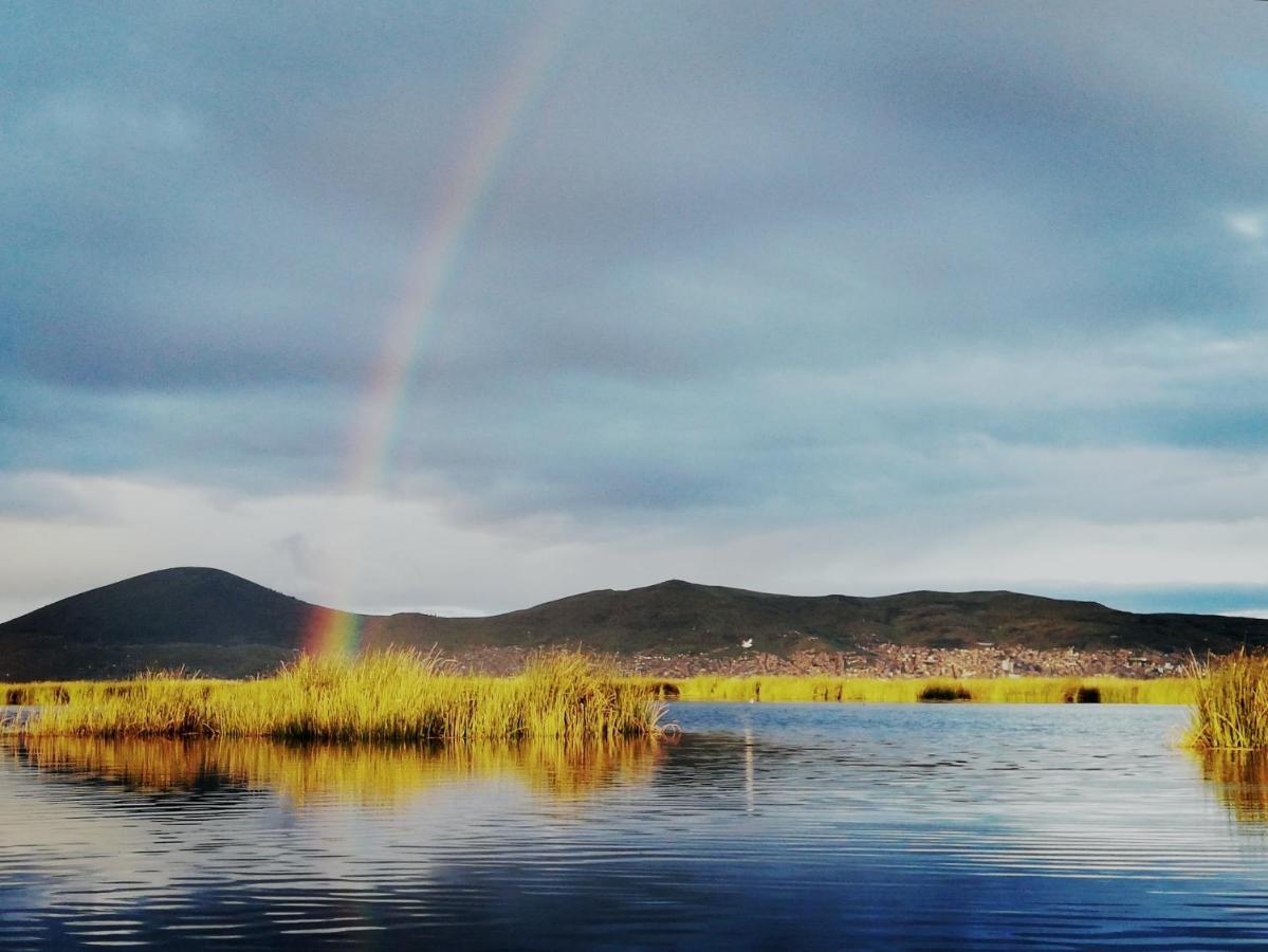 Los Uros Puno Buitenkant foto
