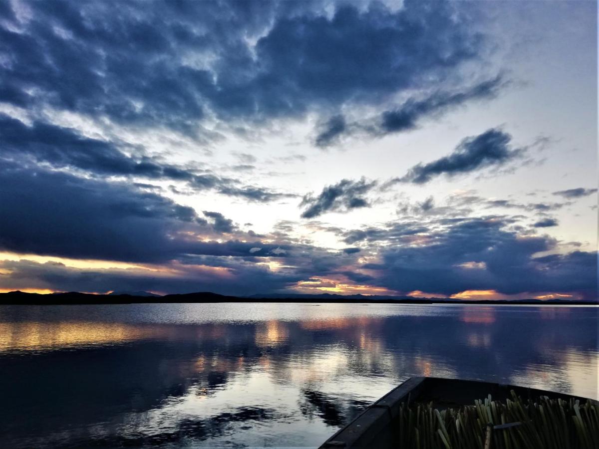 Los Uros Puno Buitenkant foto