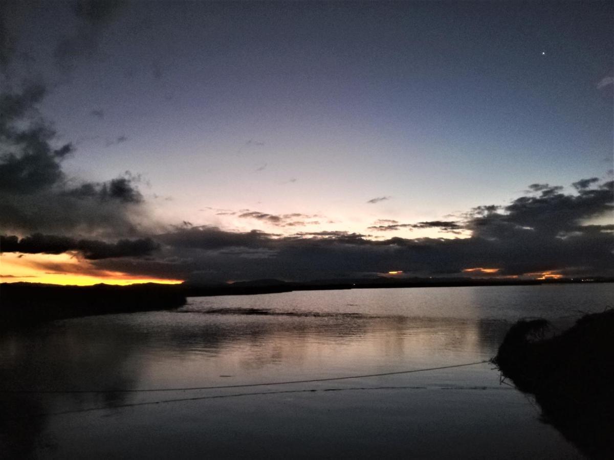 Los Uros Puno Buitenkant foto