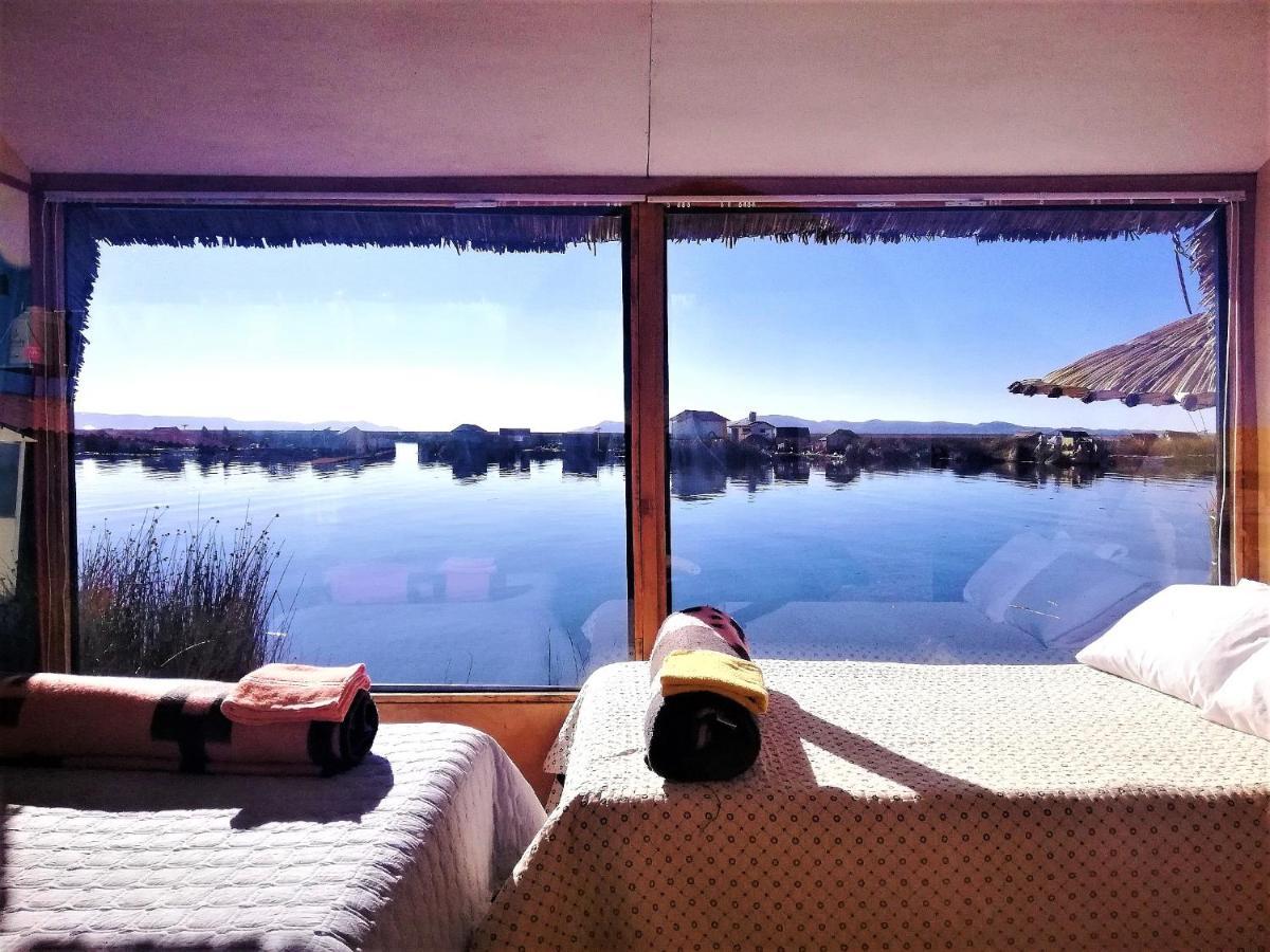 Los Uros Puno Buitenkant foto