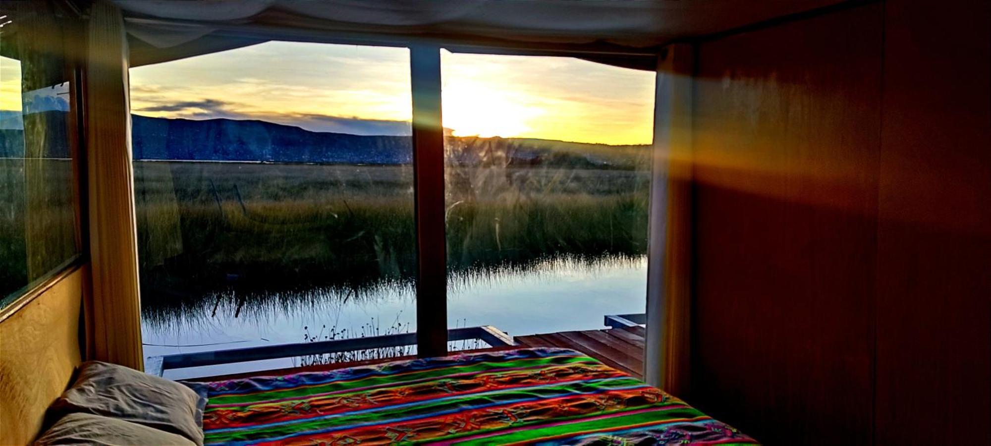 Los Uros Puno Buitenkant foto