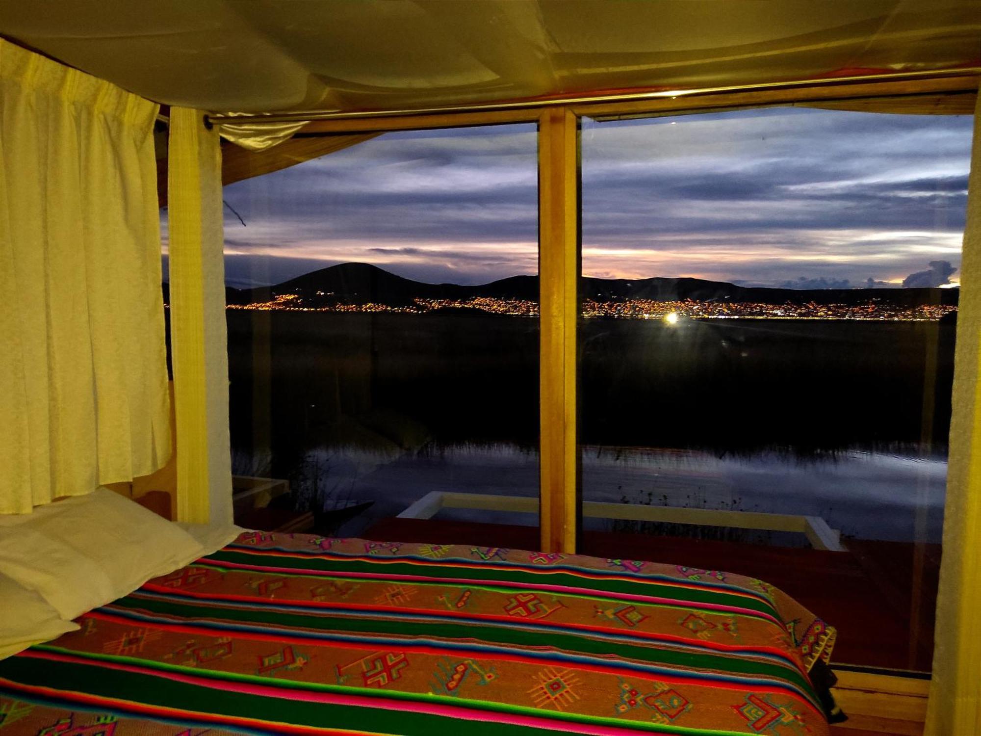 Los Uros Puno Buitenkant foto